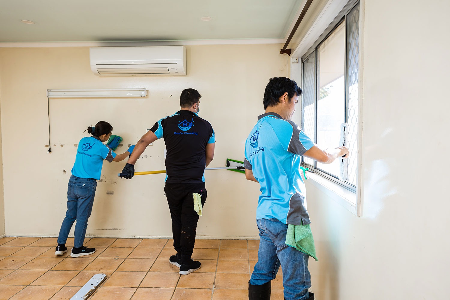 Bond Cleaning