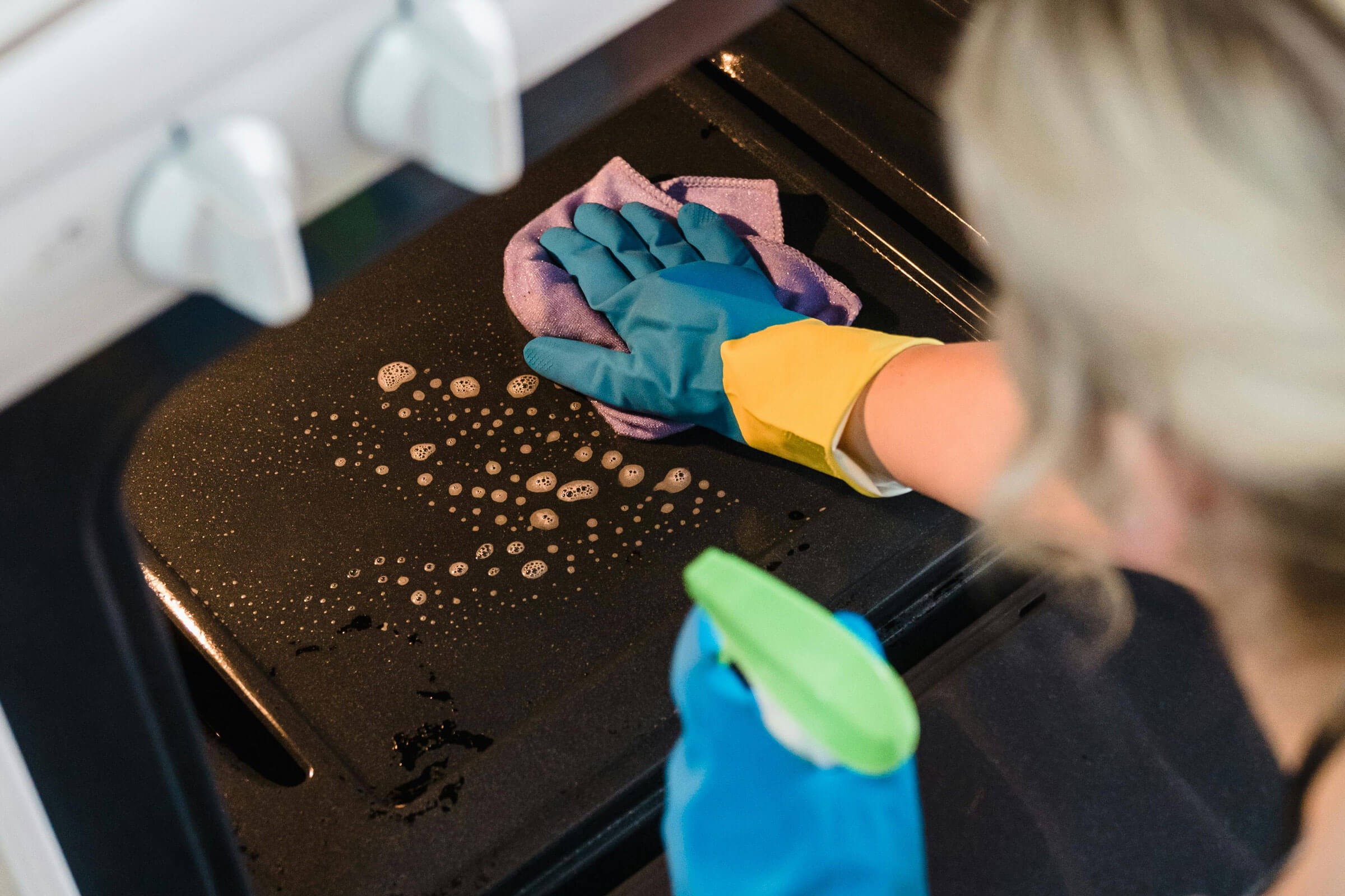 Bond Cleaning